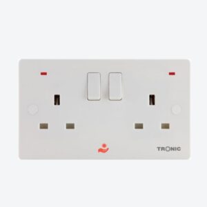 13a double switched socket with shutter